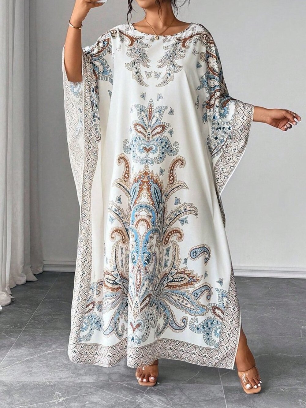 Multicolor Modest Women's Batwing Sleeve Round Neck Printed Loose Dress - Picture 4 of 7